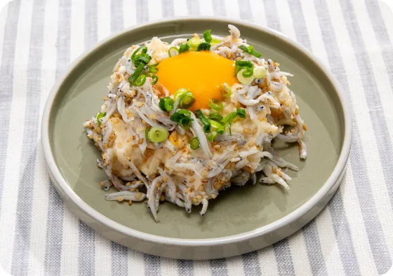 まるでしらす丼風！？ポテサラ